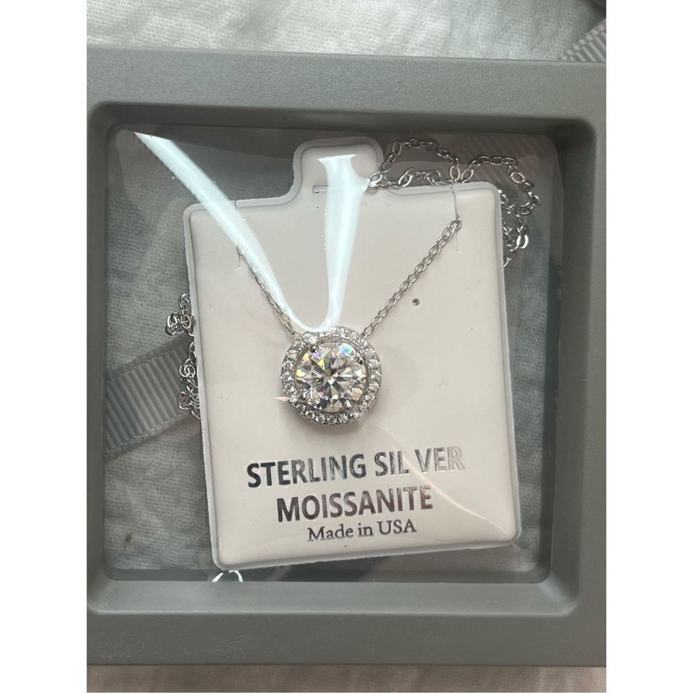 2 Carat Certified Center Stone Halo Sterling Silver 925 Necklace NEW
